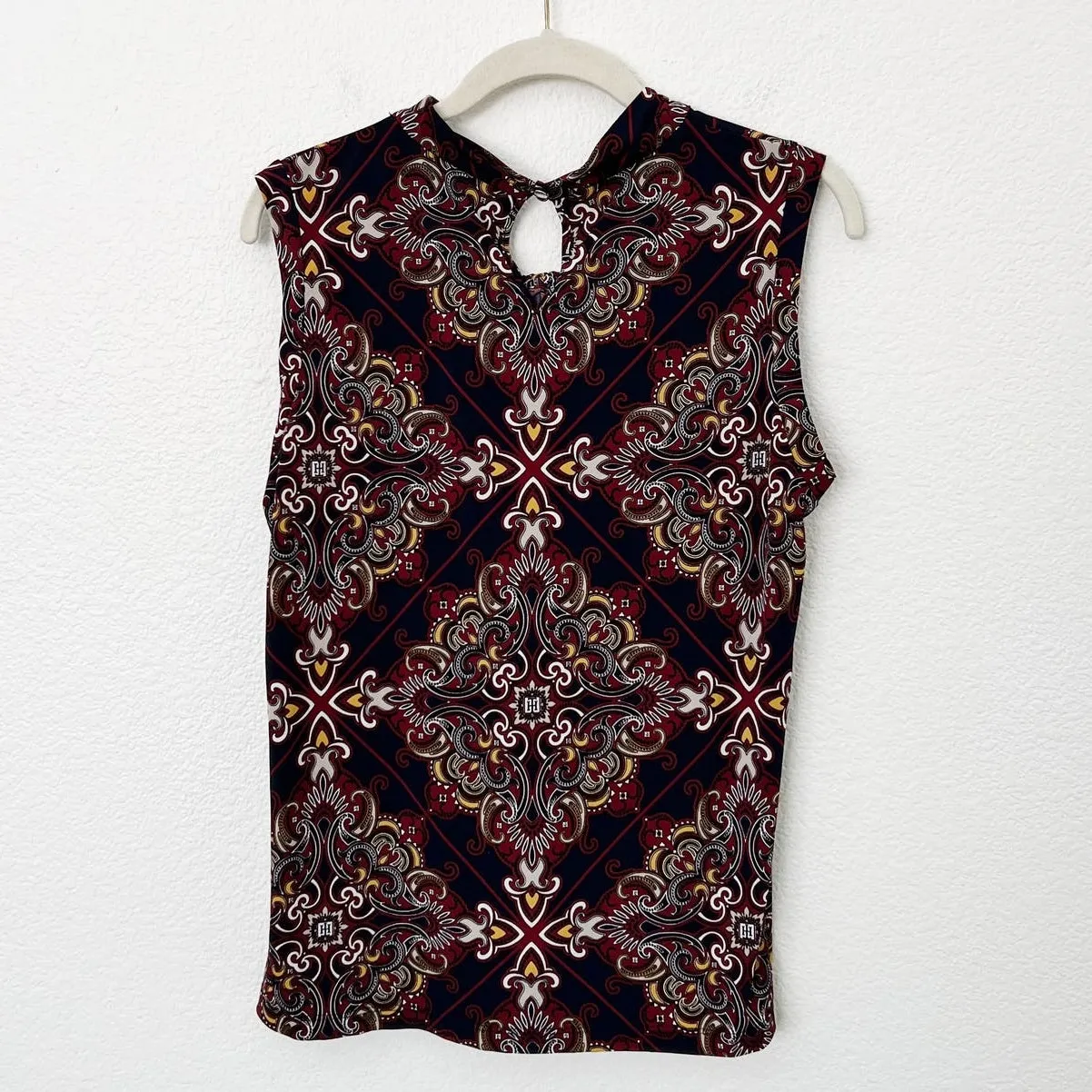 [Tommy Hilfiger] Navy Scroll Scarf Print Knot Neck Sleeveless Blouse Sz Large L - Image 2