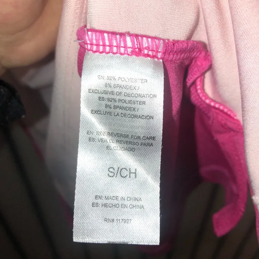 Reebok Small Pink Comfy Workout Top - Image 5