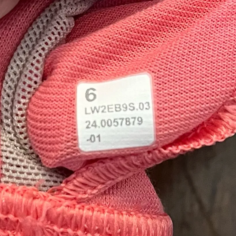 Lululemon Women’s Energy Long Line Sports Bra in Pink Size 6 - Image 5