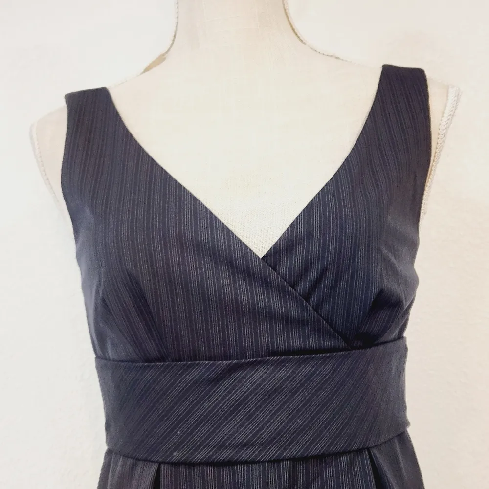 NWT Antonio Melani Blue Pinstripe Sleeveless Sheath Dress Sz 2 - Image 2