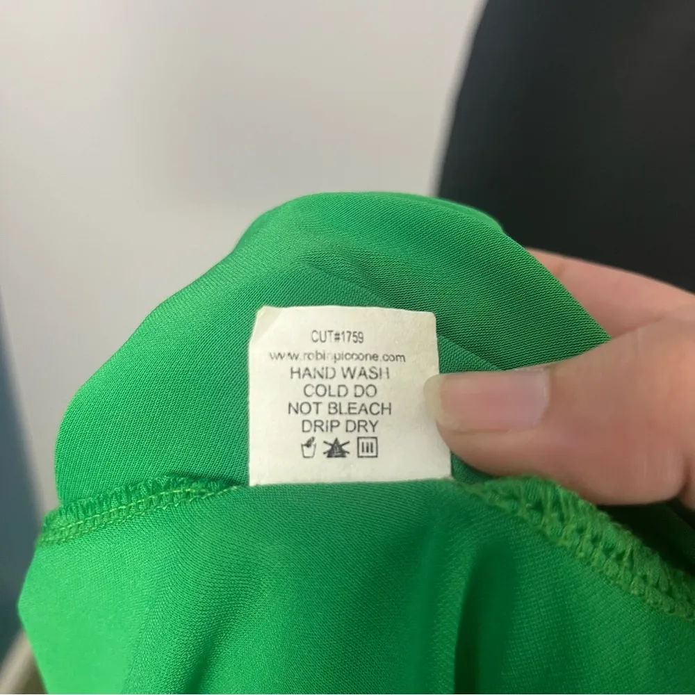 Robin Piccone green metal detailing swim/coverup skirt size medium - Image 6