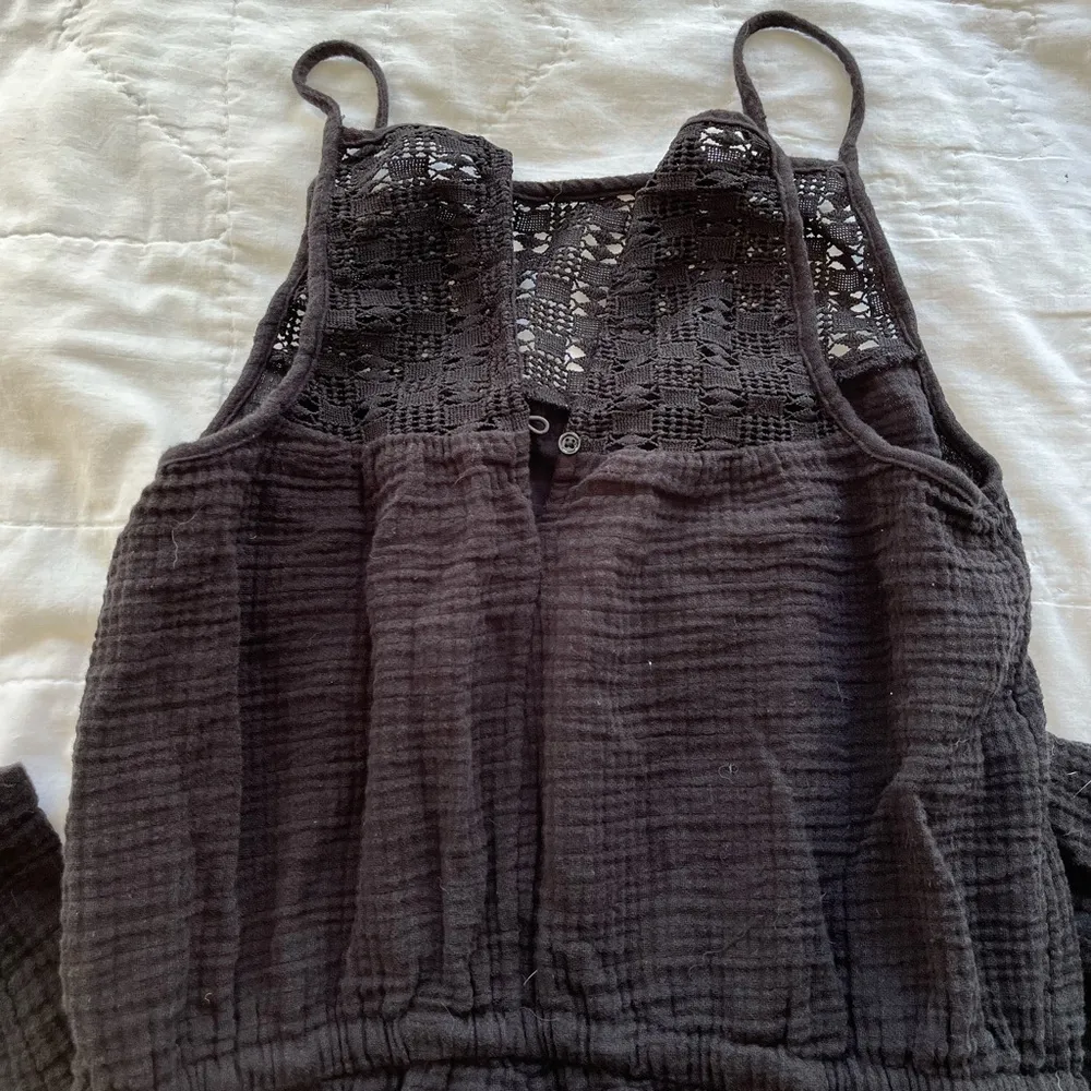 Black one piece, light weight - Image 4