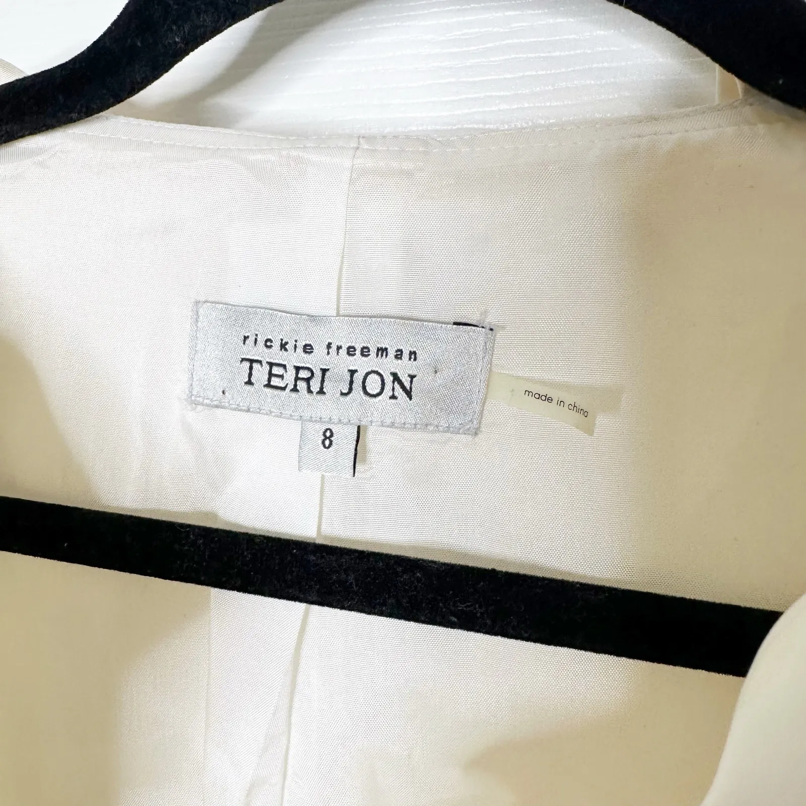 Ricki Freeman Teri Jon 100% Silk Double Breasted Jacket Blazer MOTHB MOTHG‎ Sz 8 White - Image 2