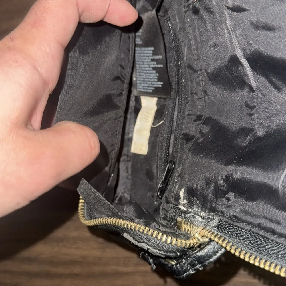 Small Crossbody Black Bag - Image 3