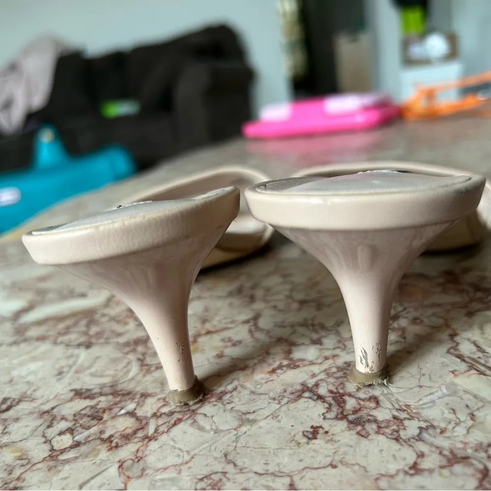 Nine West Women's Nude Slide Sandals Size 9.5 - Image 3