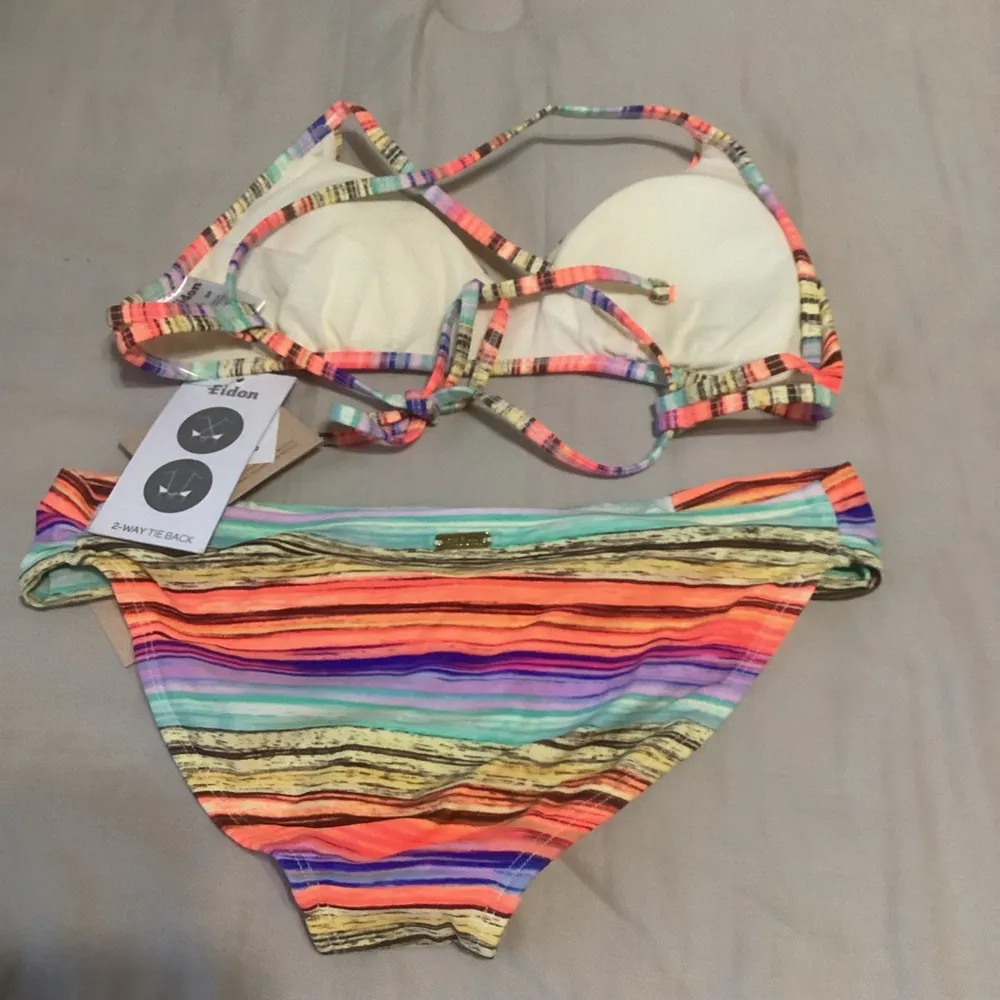 Eidon Woman’s  Surf bikini small top xsmall bottoms - Image 4