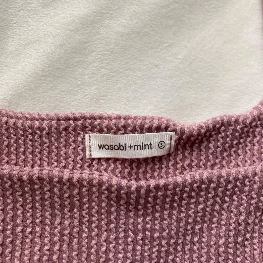 light pink mauve ribbed textured tank top - Image 2