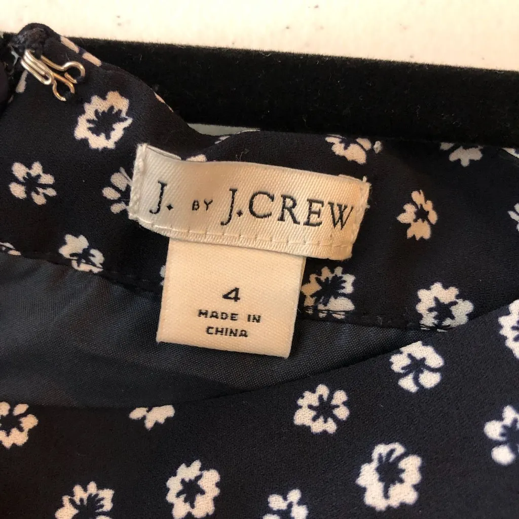 J by J Crew Printed Soft Skirt A Line Floral Lined Navy Blue White 4 - Image 3