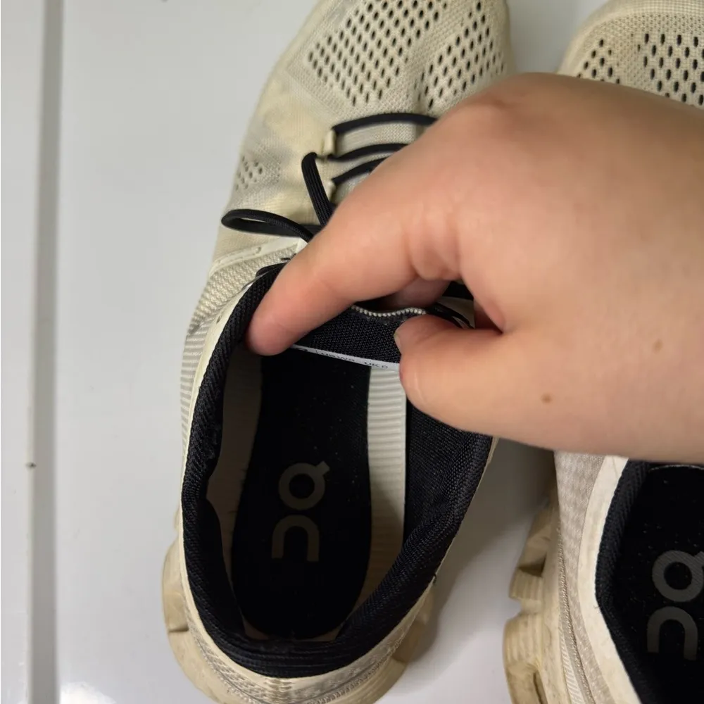 On Running Cloud X Womens Shoes White Size 8 - Image 7