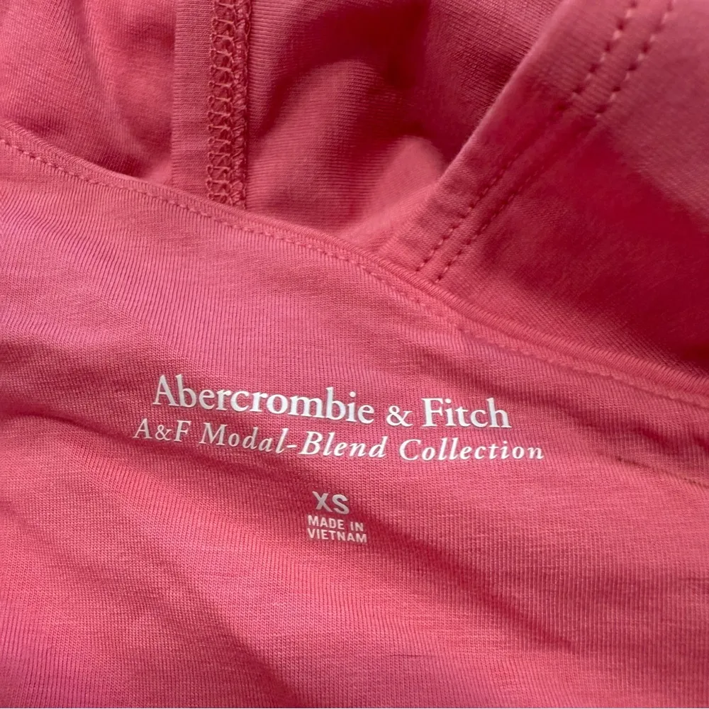A&F Asymmetric Twist Top in Pink - Image 7
