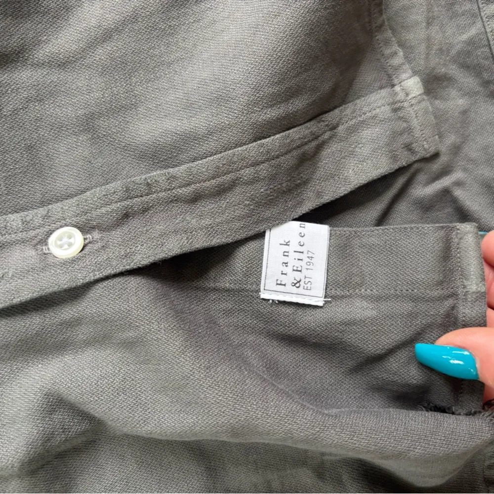 Frank & Eileen NEW WITHOUT‎ TAGS The Eileen Relaxed Shirt medium work holiday - Image 13