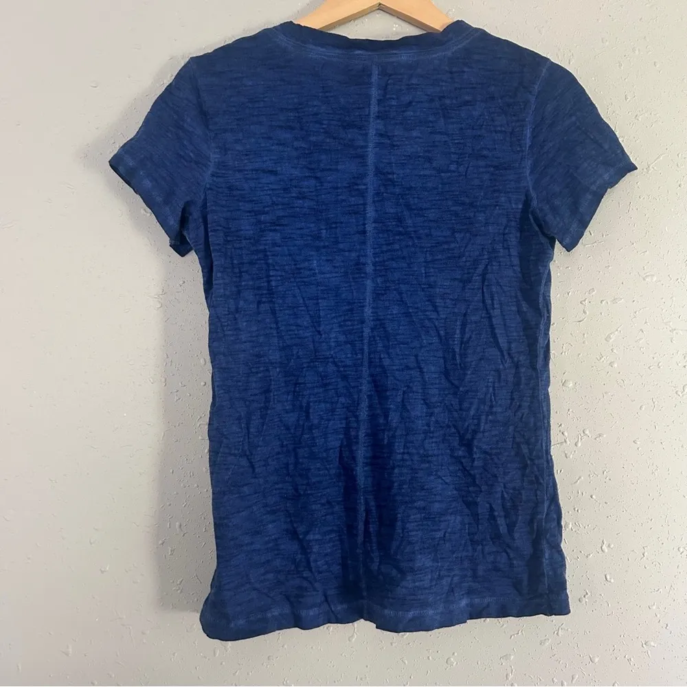 Express Blue Fitted V-Neck Short Sleeve Tee Casual Summer Comfy Small - Image 4