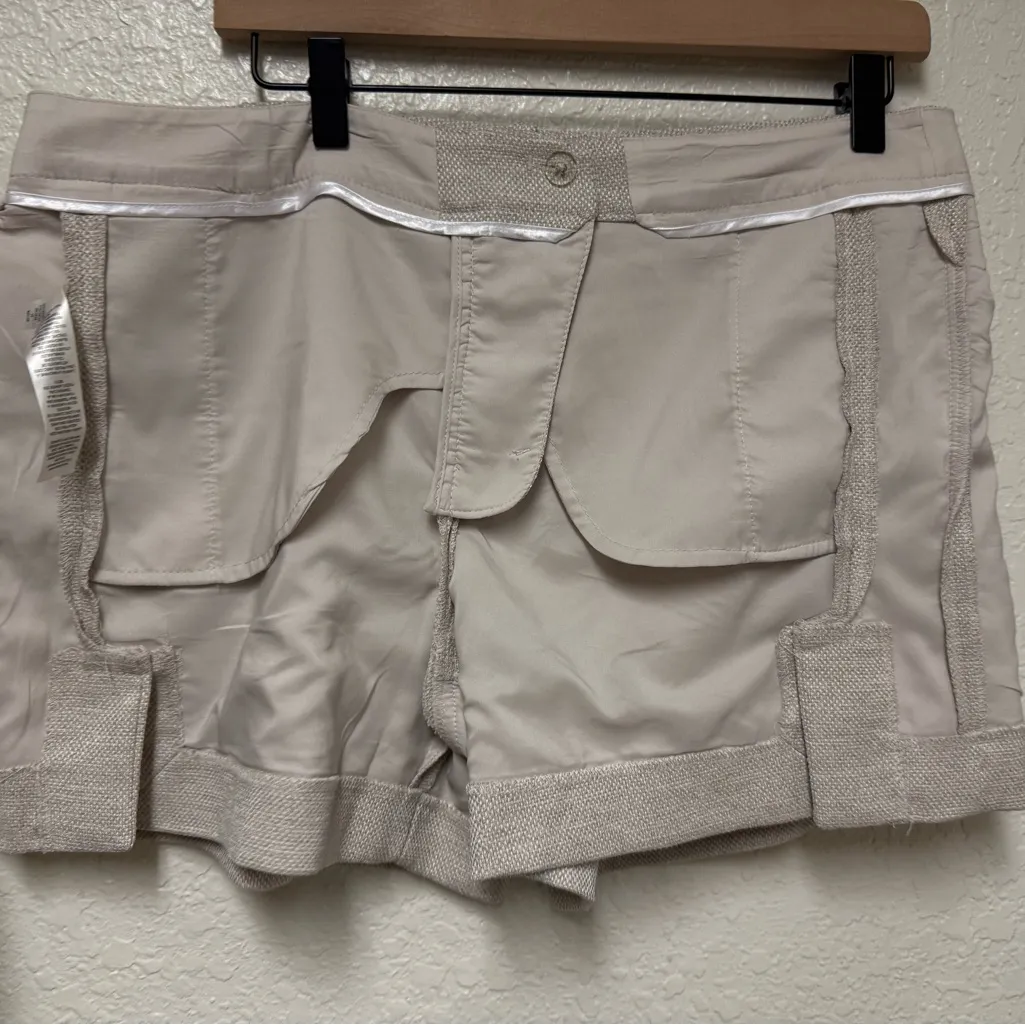 WHBM White House Black Market Cream Shorts Size 14 Short - Image 14