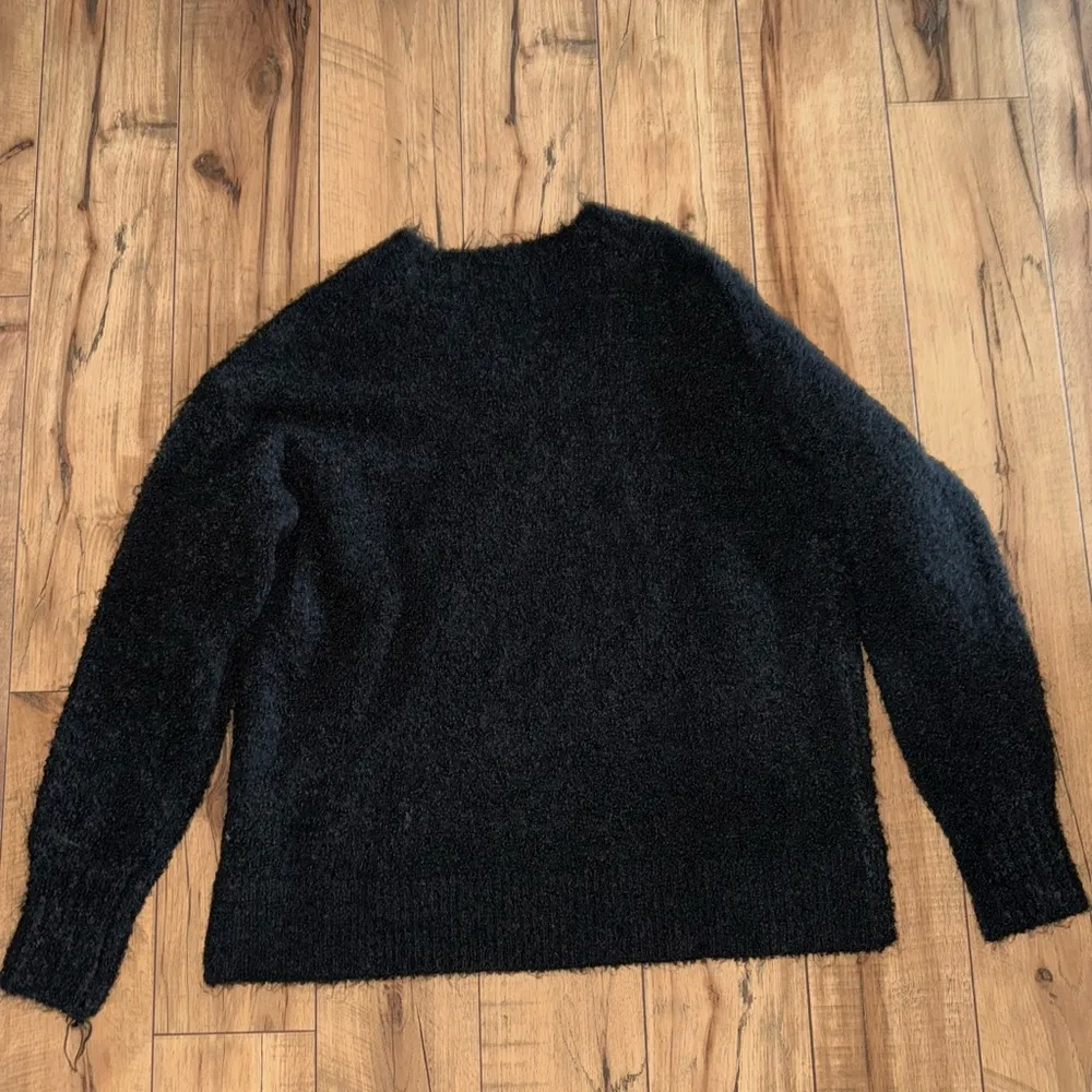 Black oversized aerie teddy boucle sweater - Image 7