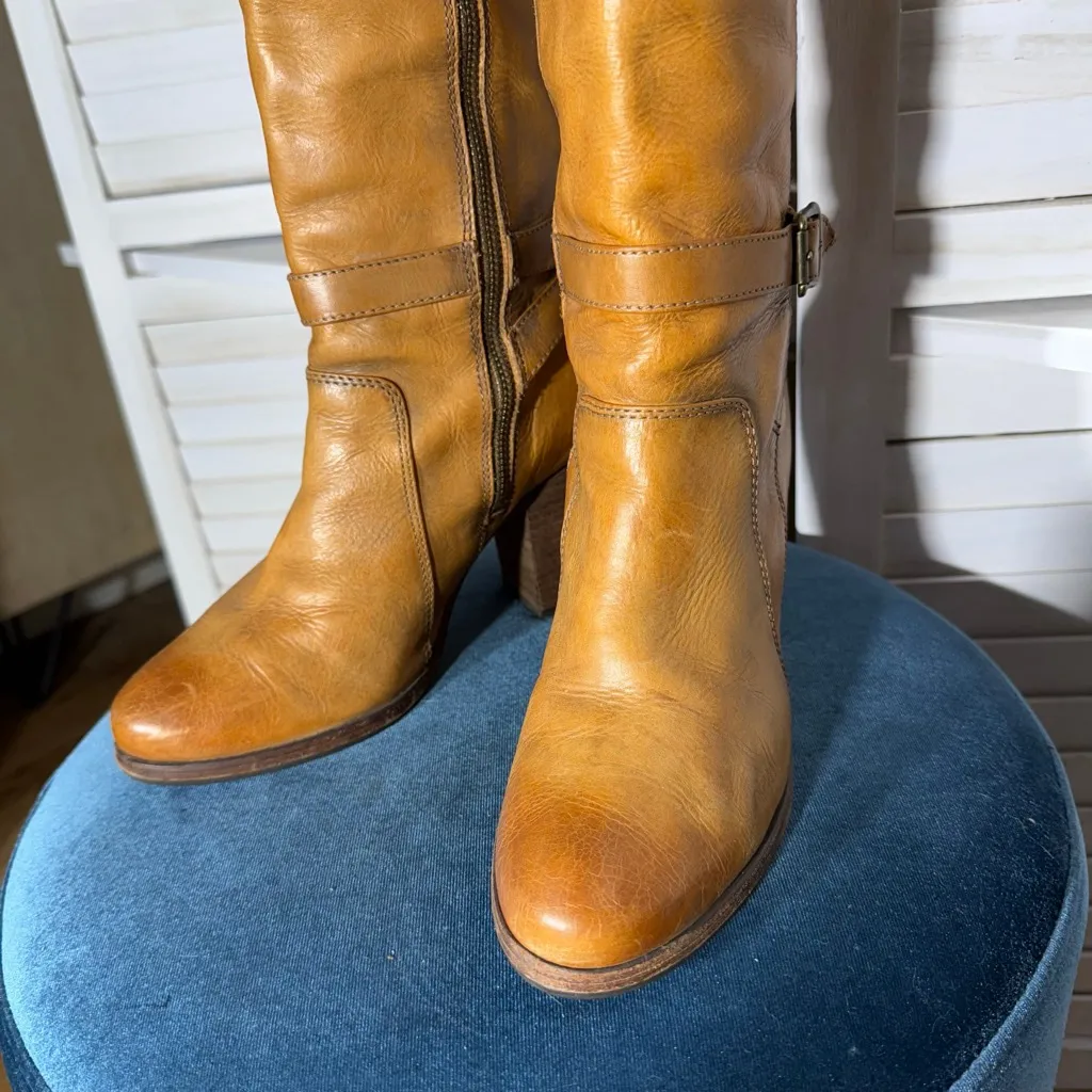 Frye vintage Y2K genuine leather caramel brown knee high boots sz 8 (M) - Image 10