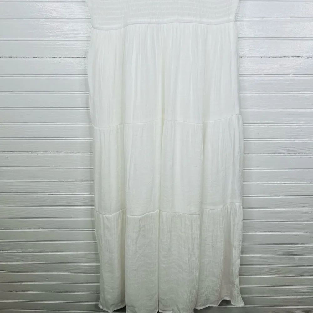 Blu Pepper Women's Smocked Ruffle Sleeve Tiered Midi Dress White Size M - Image 6