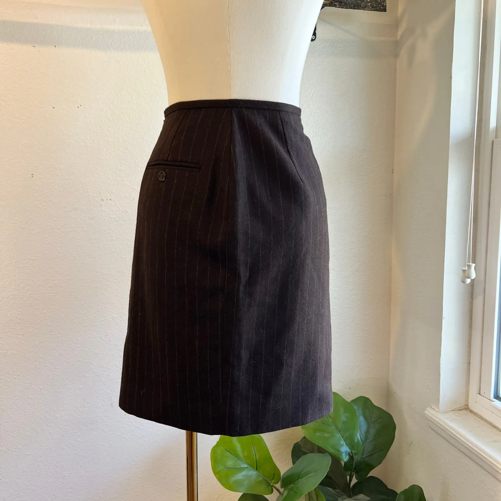 Ralph Lauren Brown Pinstripe 100% Worsted Wool Skirt USA Made Size 2 - Image 5