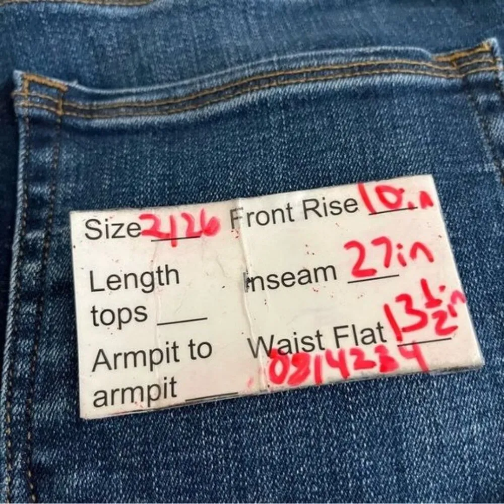 Good American good legs crop medium wash distressed skinny jeans size 2/26 - Image 13