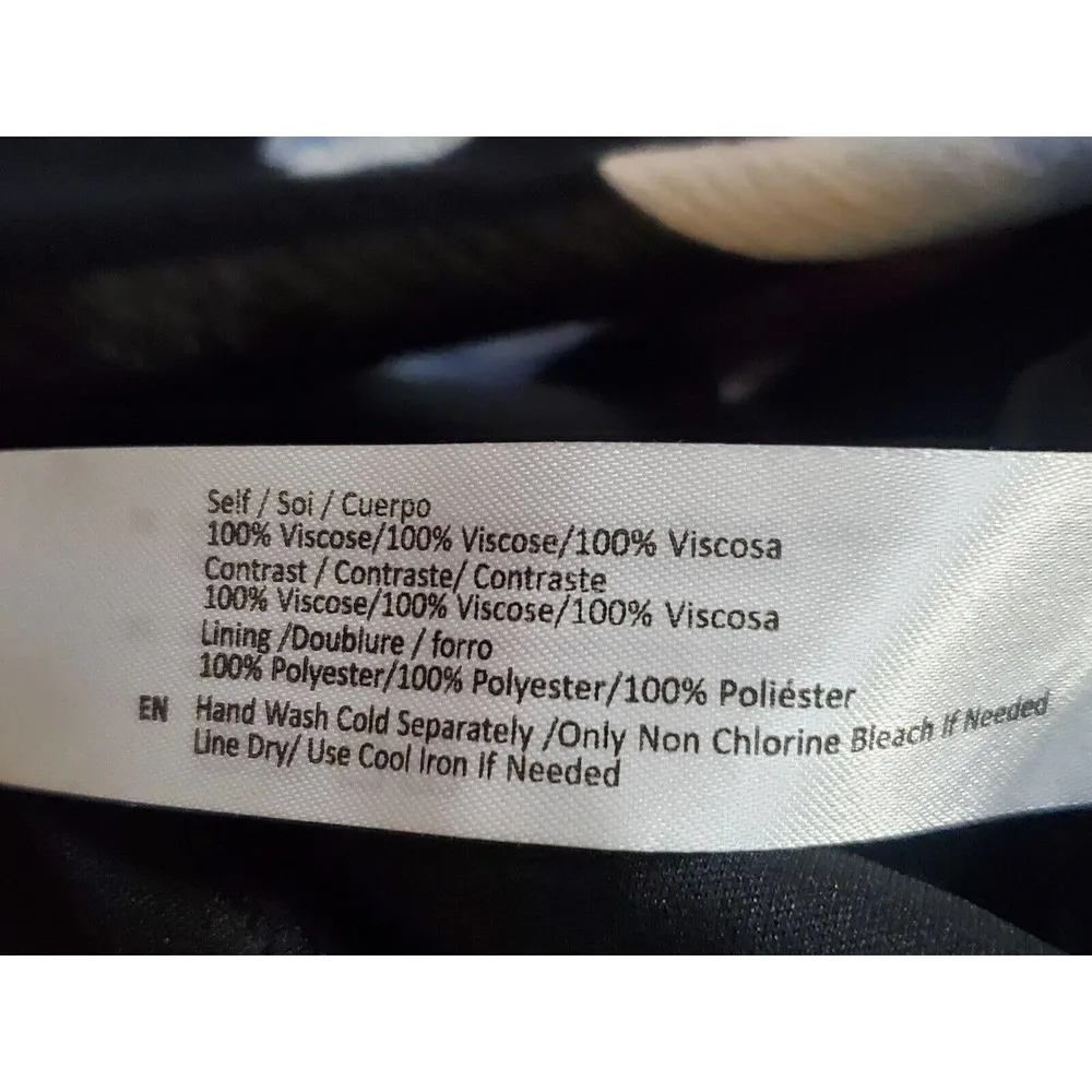 Band of Gypsies Women's Multicolor Floral Viscose V-Neck Long Maxi Dress Small - Image 9