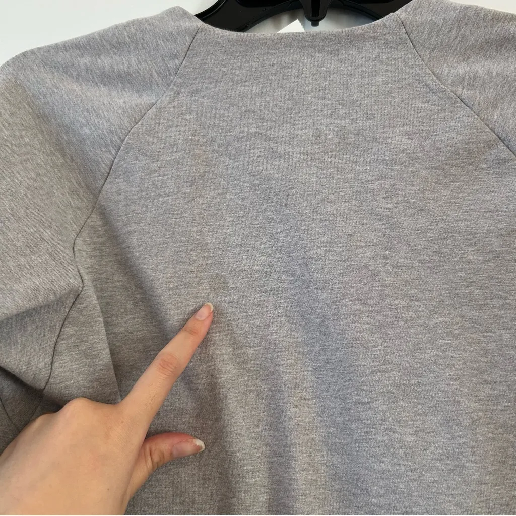 Arcteryx Momenta Centre Gray Pullover Long Sleeve Size Small - Image 10