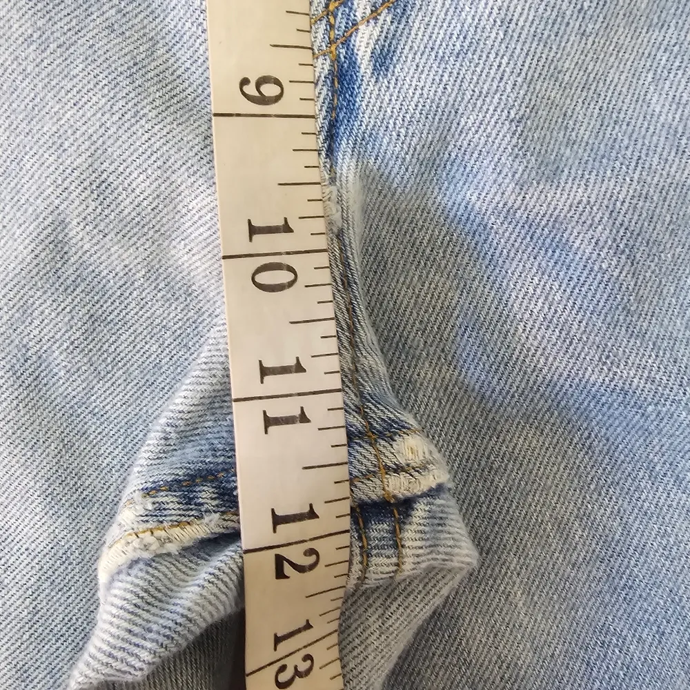 Levi's 550 Y2K Light Wash Relaxed Fit Tapered Leg Jeans Size 9 - Image 7