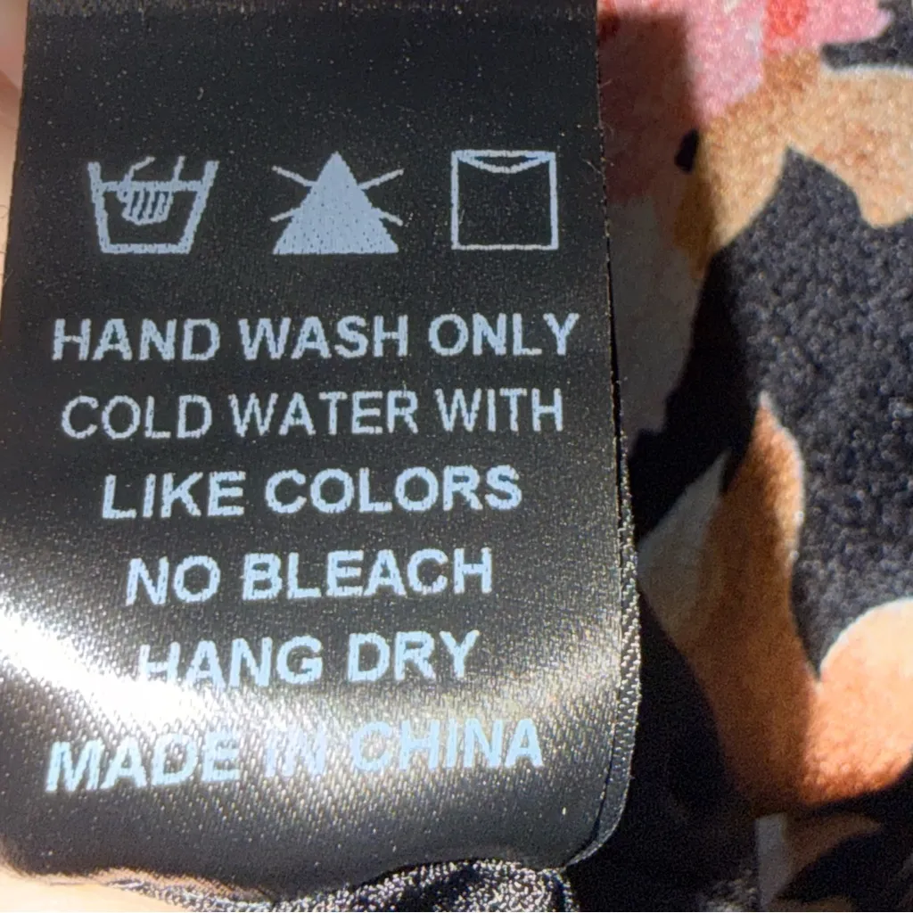 Aura Black and Pink Romantic Boho Floral Flutter Sleeve Maxi Dress size XS - Image 15