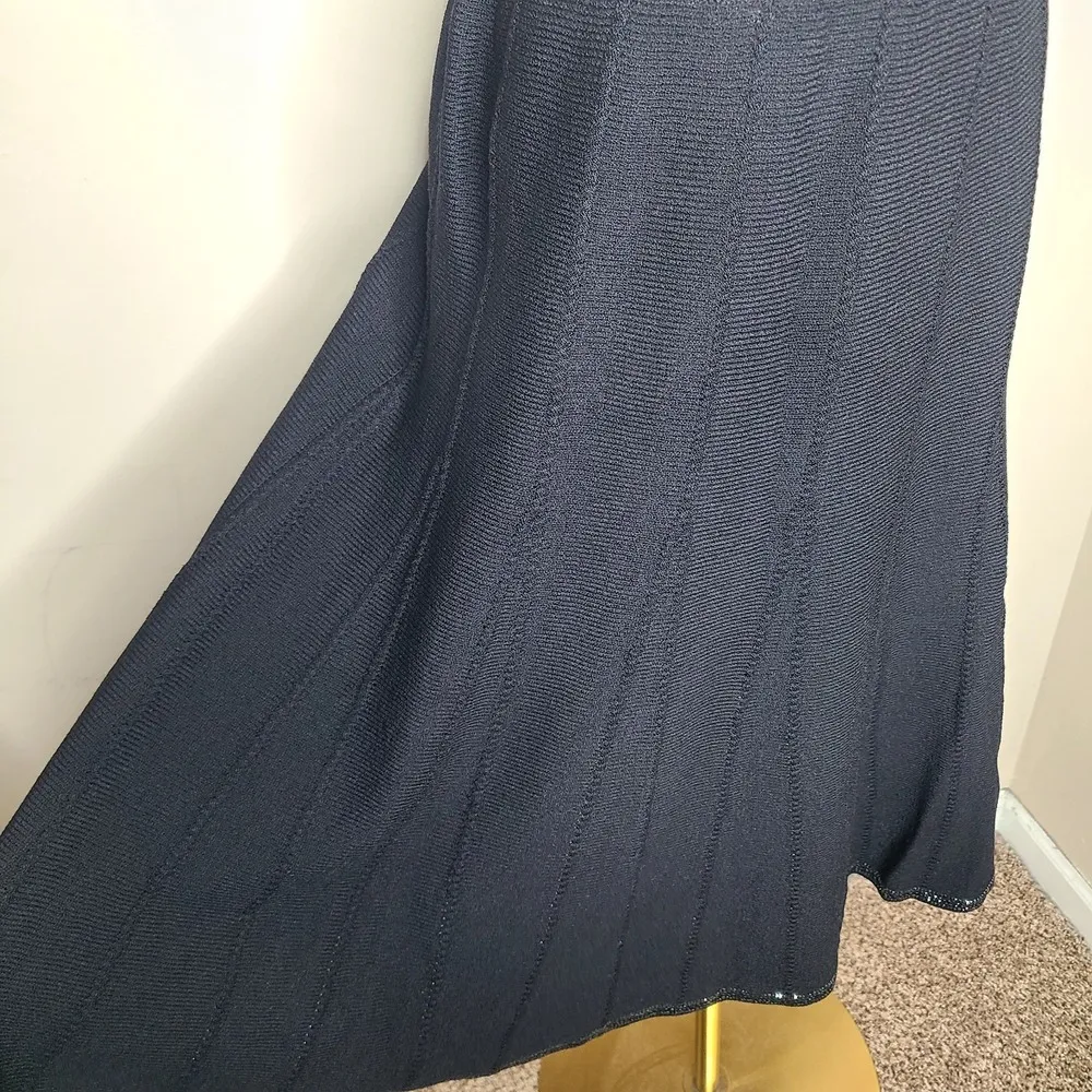 St John Evening Santana Knit Black Fit And Flare Sequin Hem Women's Skirt Size 4 - Image 5