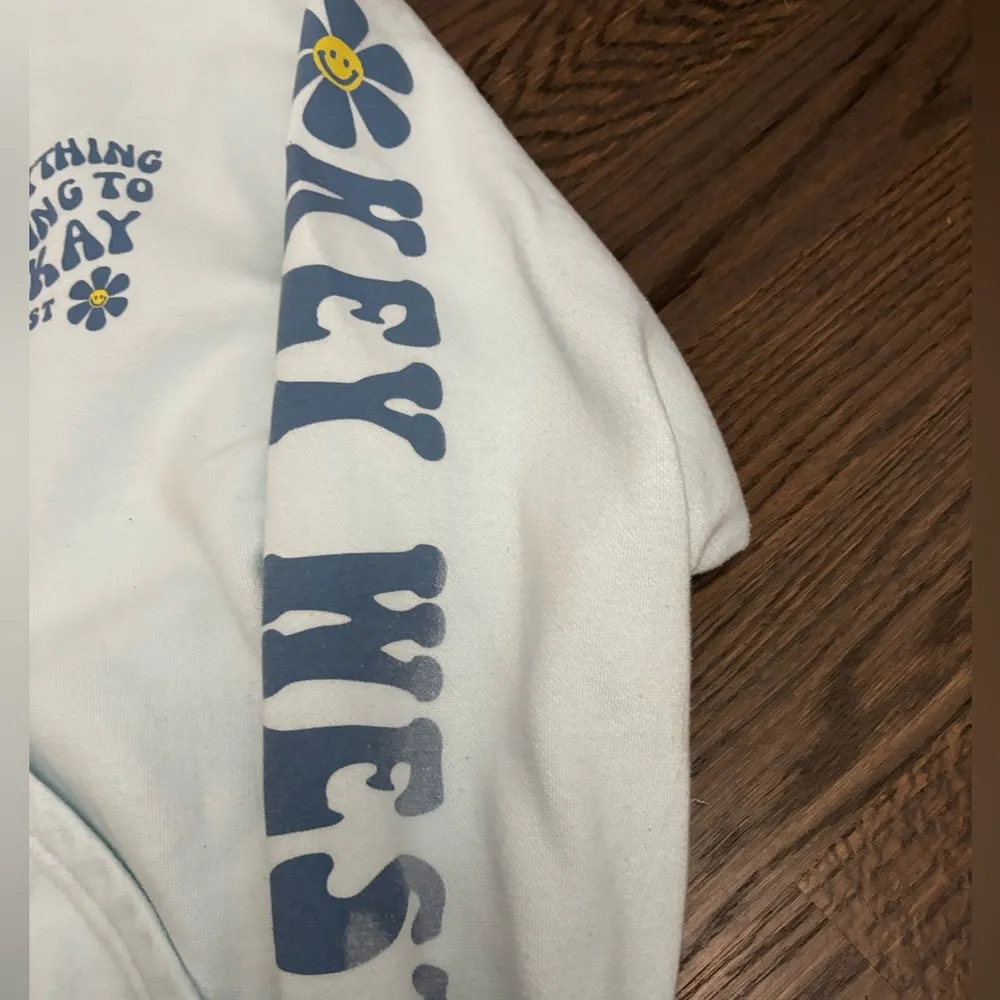 Key West Florida zip up sweatshirt, everything is going to be ok size medium Blue - Image 4