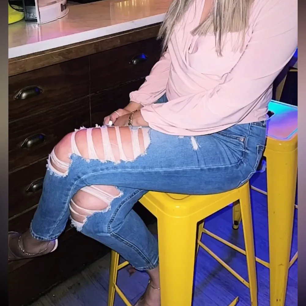 Wild Fable Highest Rise Mom Jeans - Image 2