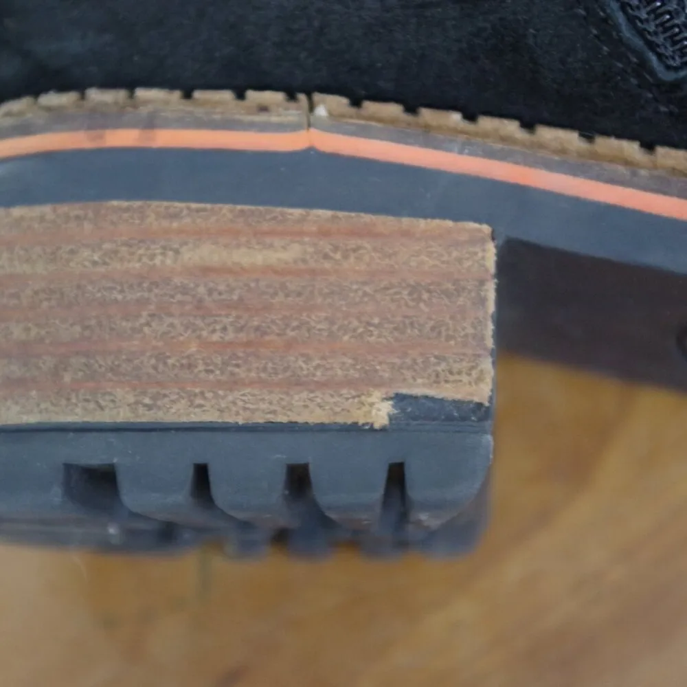 Spanish Made Suede Side ZIp Harness Style Ankle Boots Size EU 40 Black - Image 5