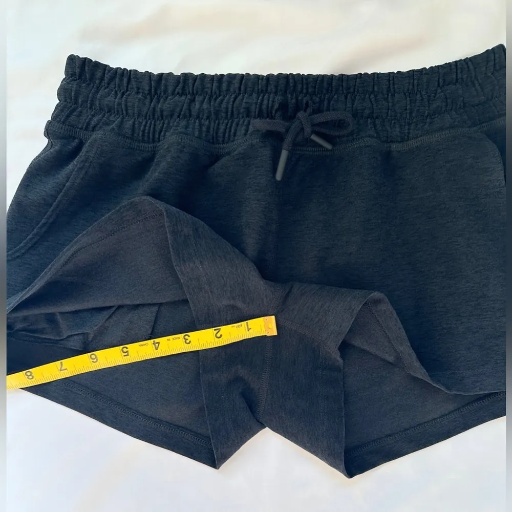 NWT Beyond Yoga Worked Up Short - Darkest Night - XS - Image 10