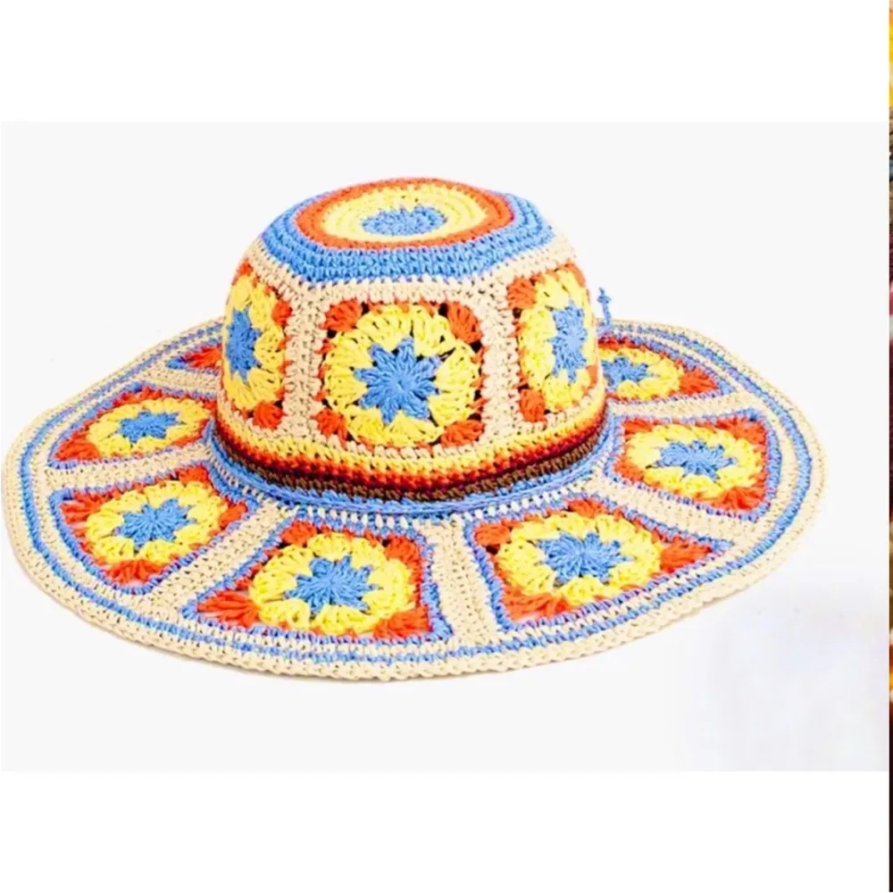 Peter Grimm  crochet flower bohemian hat - Image 4