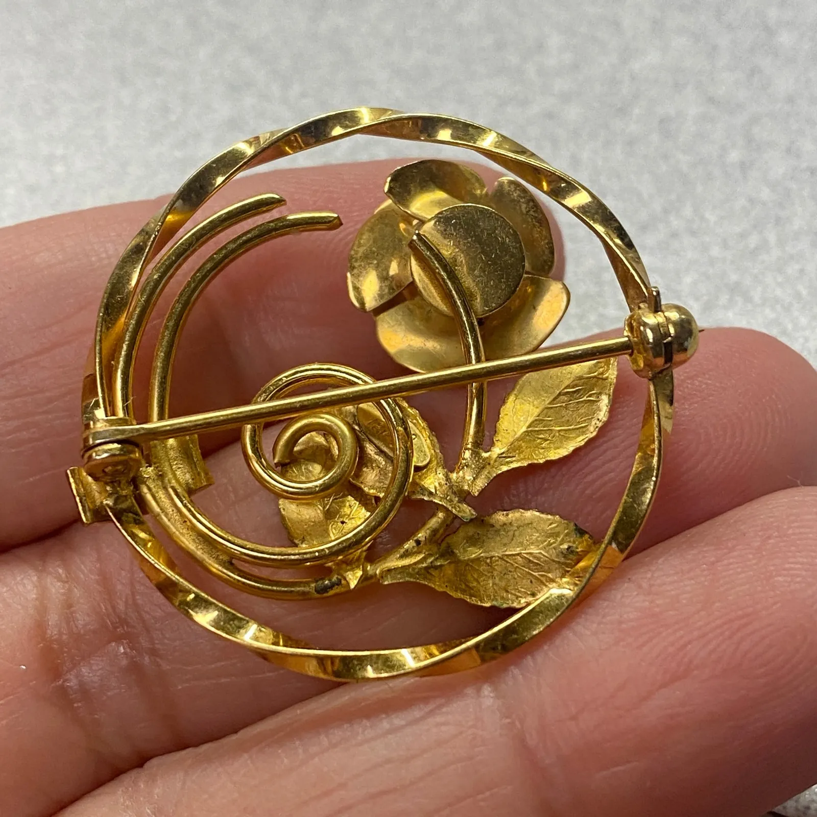 Vintage CR CO 12K GF Gold Long Stem Rose Spiral Round Brooch Pin Elegant Floral - Image 3