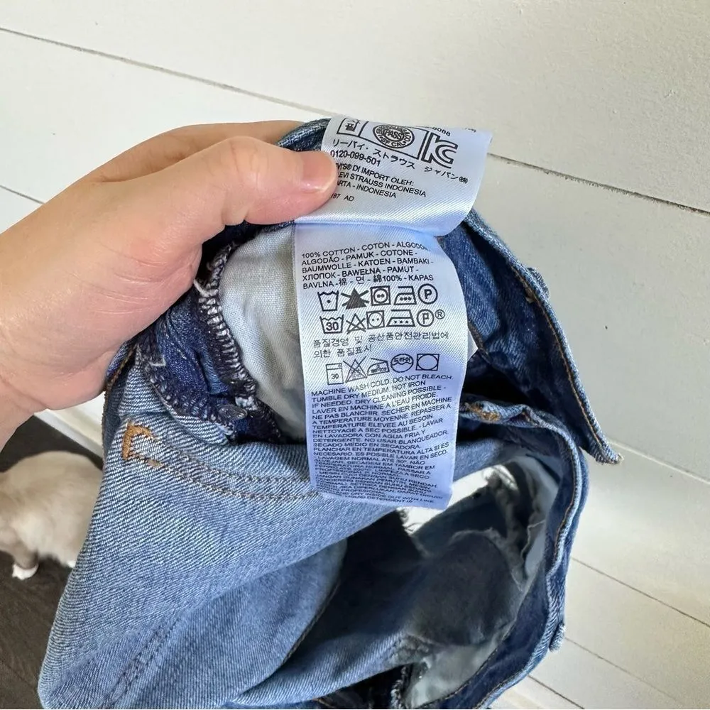 Levi’s Women’s 29 Studded Cutoff Denim Shorts - Image 4