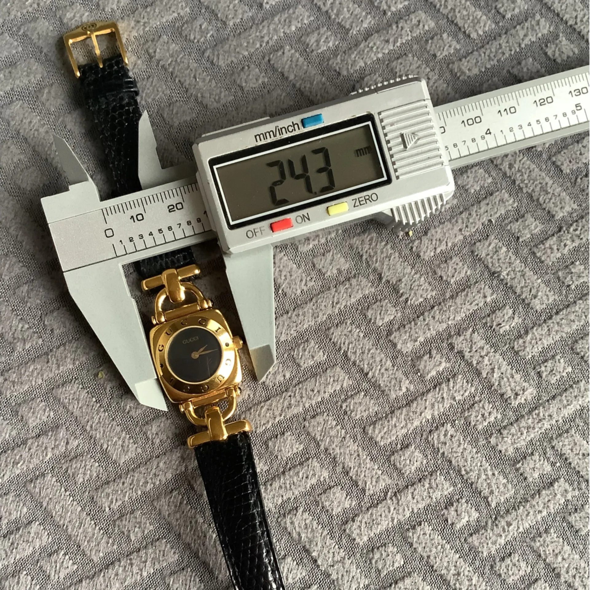 Authentic GUCCI ladies watch 🌹 DRESSY🔥 - Image 6