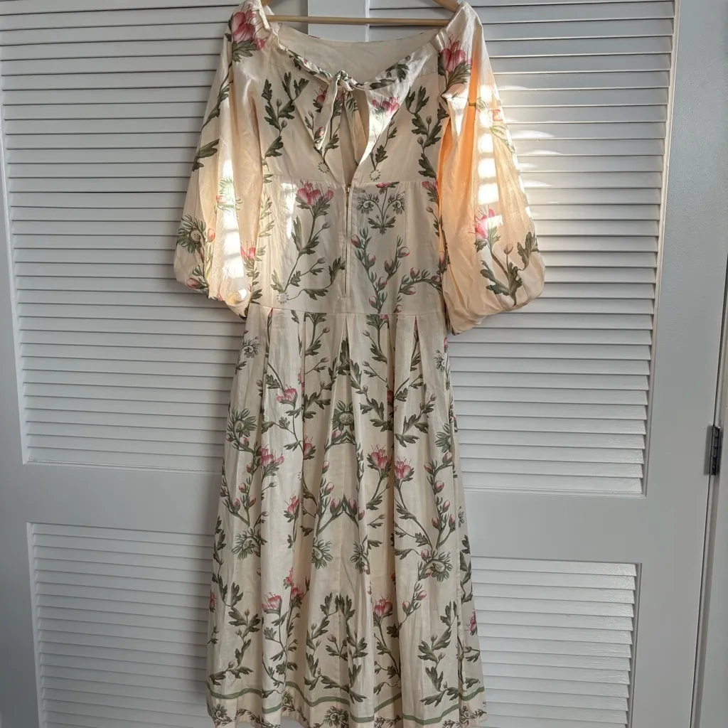 NWOT Agua Bendita Cream Floral Long Sleeve Dress - Image 3