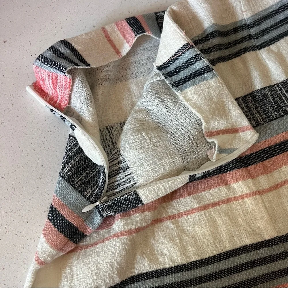 ABBELINE textured canvas striped skirt size small - Image 5