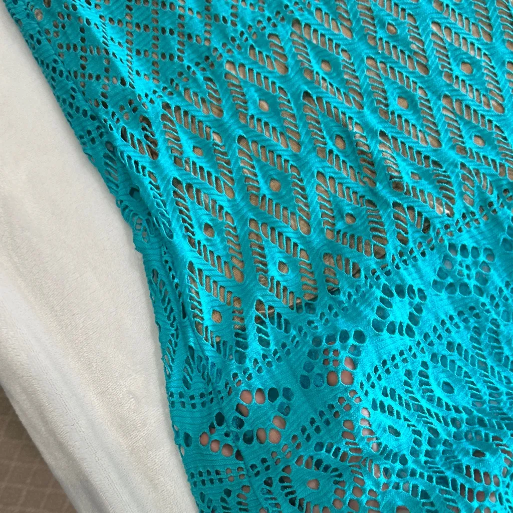 Bebe Turquoise Backless Lace Dress - Image 3
