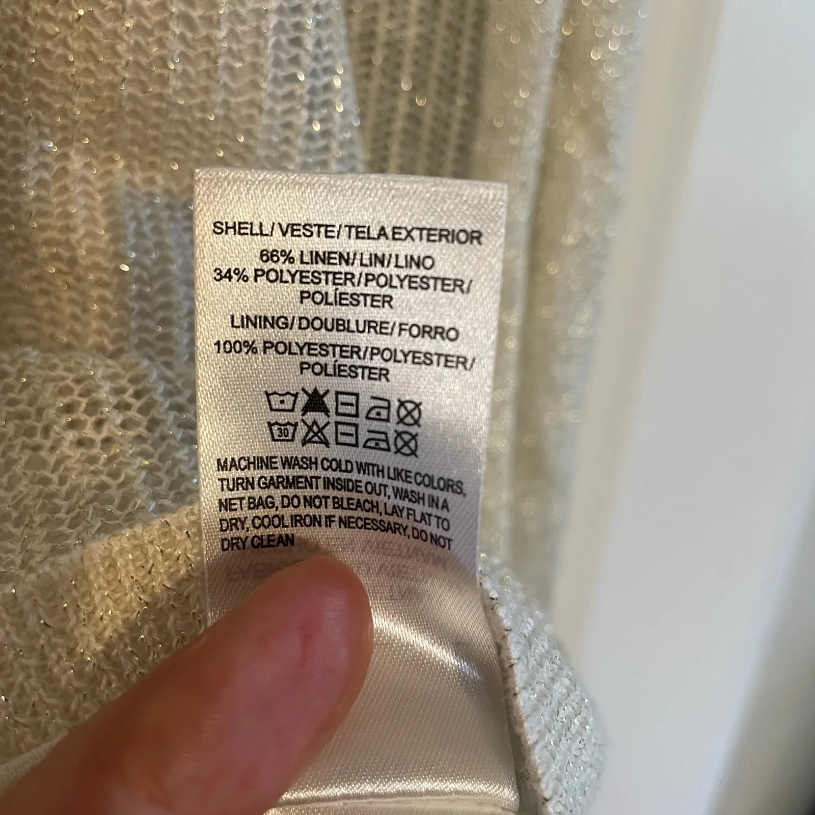 Lucky Brand Metallic V - Image 5