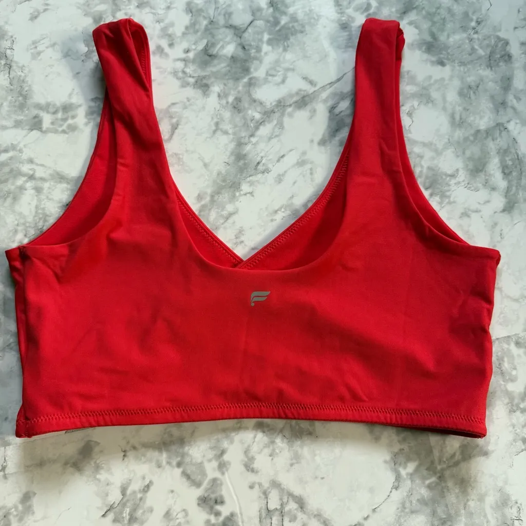 🌟NWT Fabletics Low Impact crossover sports bra - Image 2