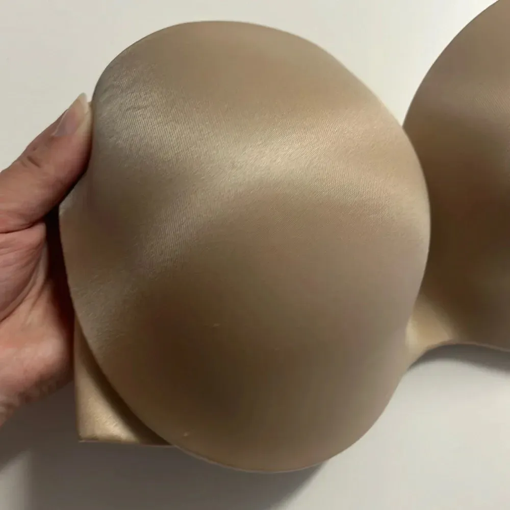 Maidenform strapless bra size 38D neutral Maidenform strapless bra wedding dance - Image 4