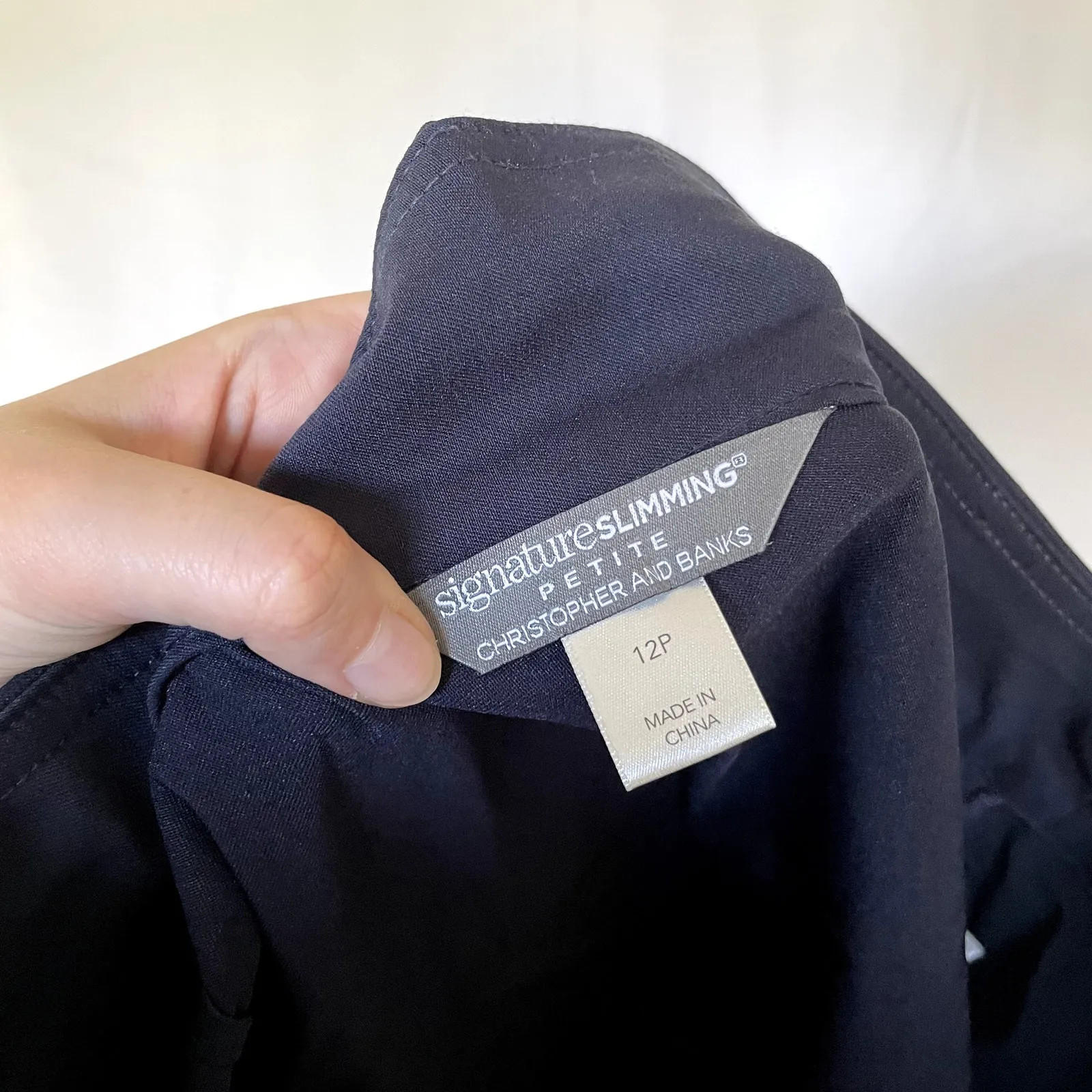 Christopher and Banks Signature Slimming petite women's 12P navy rayon shorts - Image 5