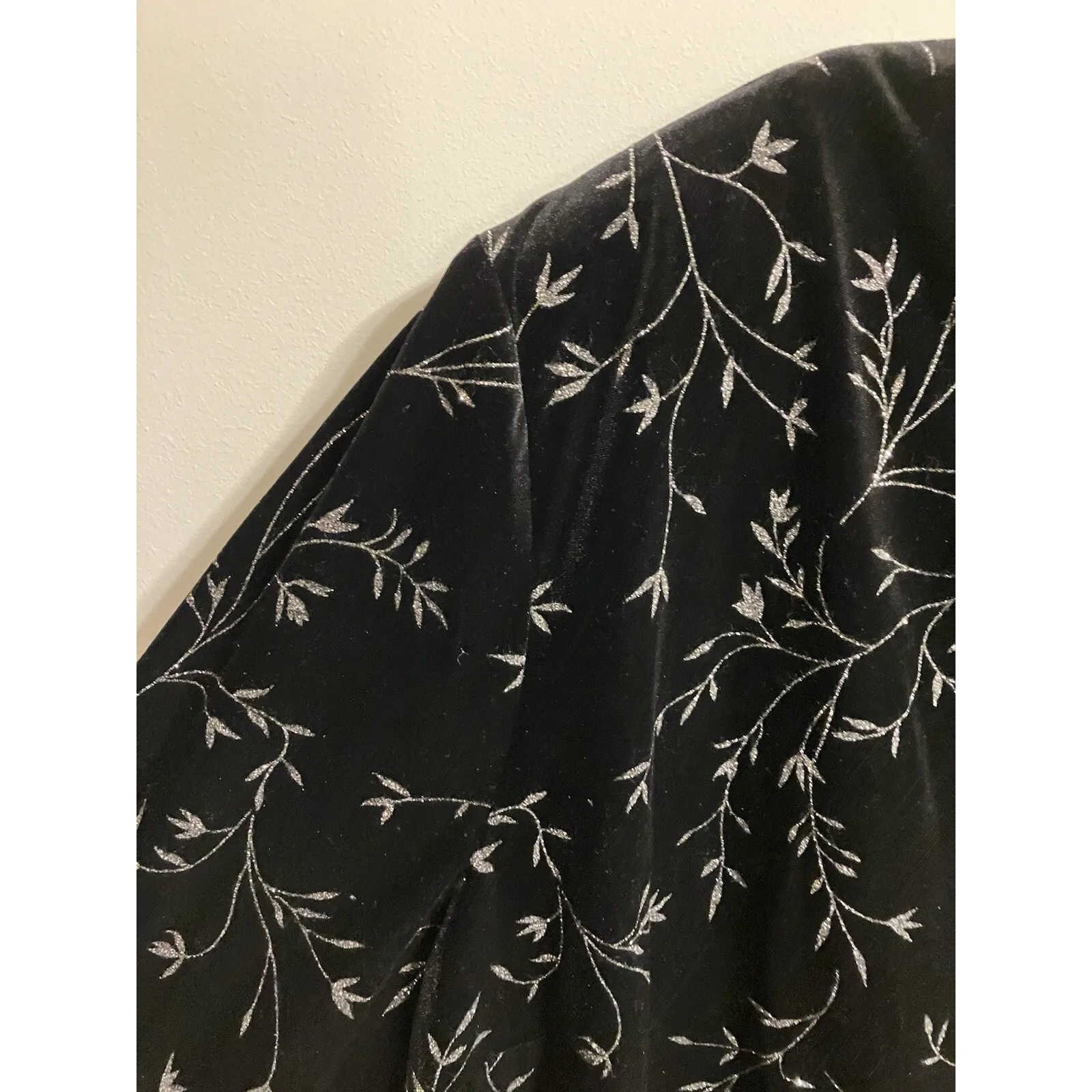 JBS Blouse VTG 1980s Black‎ Velvet Sparkle V - Image 5