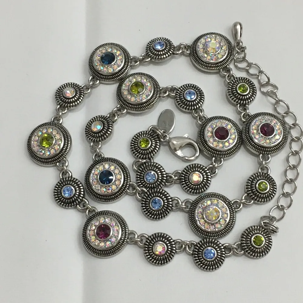 Lia Sophia Swarovski Crystals Necklace - Image 7