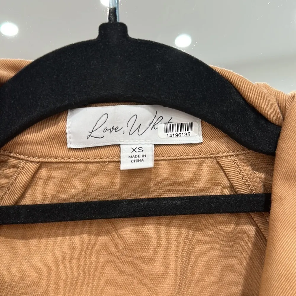 NWT Love, Whit Brown Trench Coat 100% Cotton - Image 7