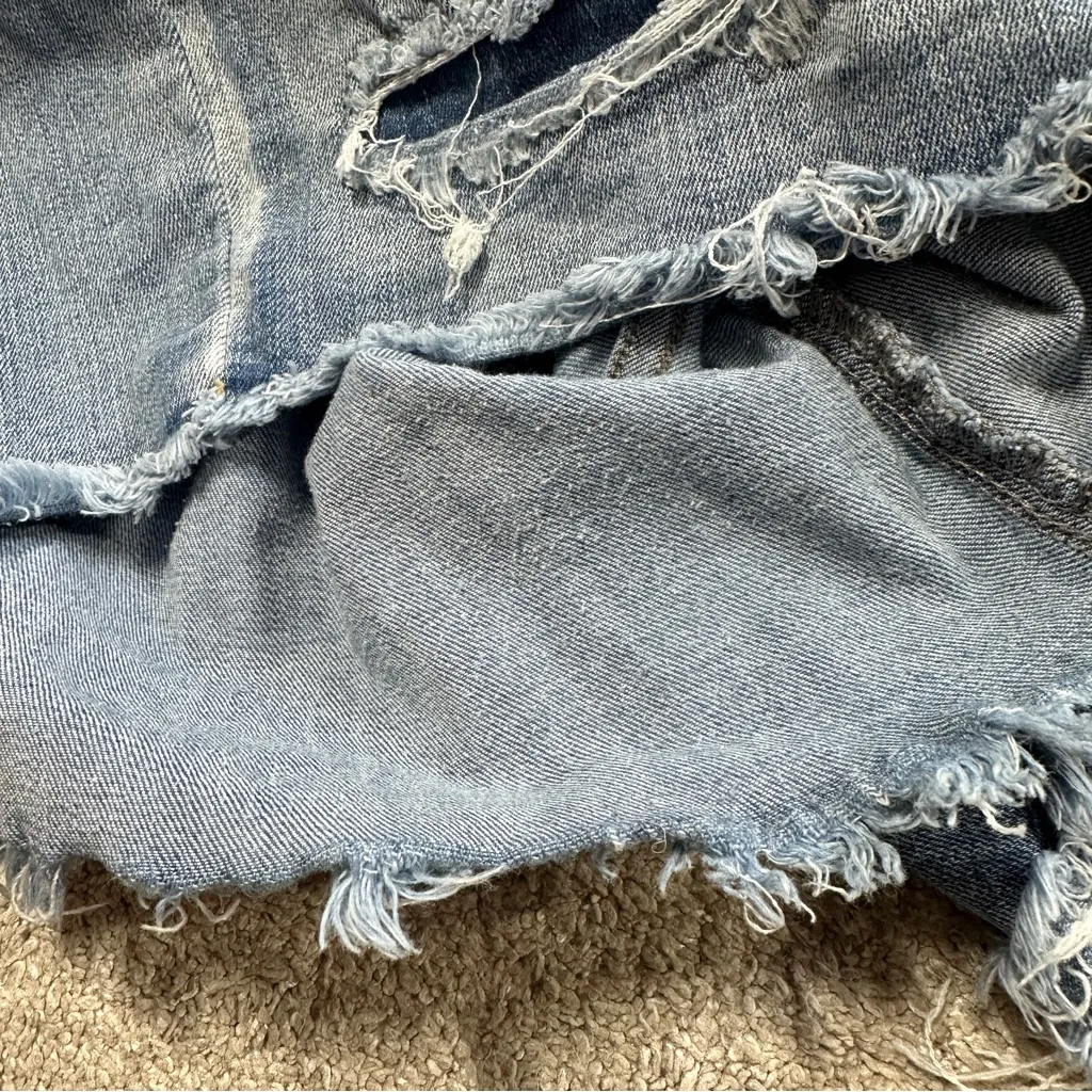 Judy Blue Women’s Denim Shorts Distressed Mid Rise JB15207LT in Medium Wash 2XL - Image 14