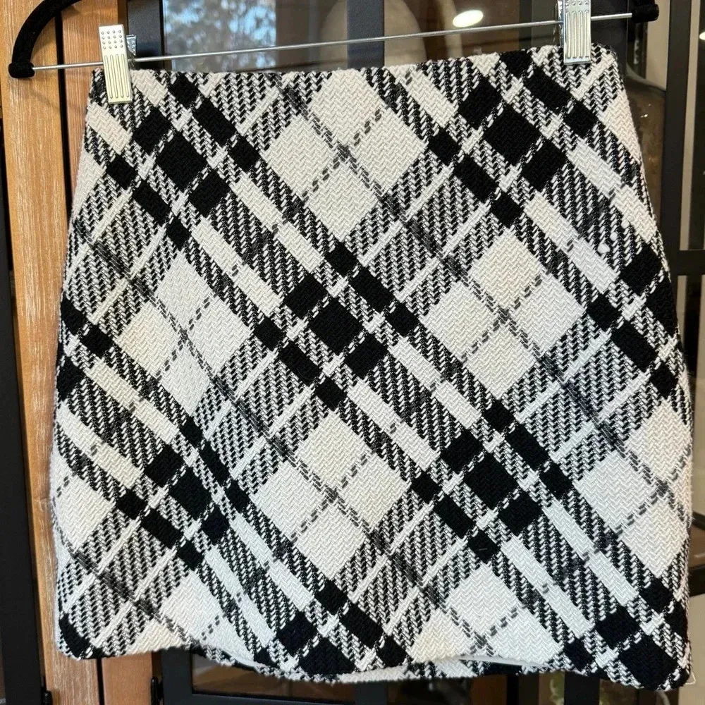 H&M tweed mini skirt plaid high waisted lined elastic wool neutral stretchy - Image 2