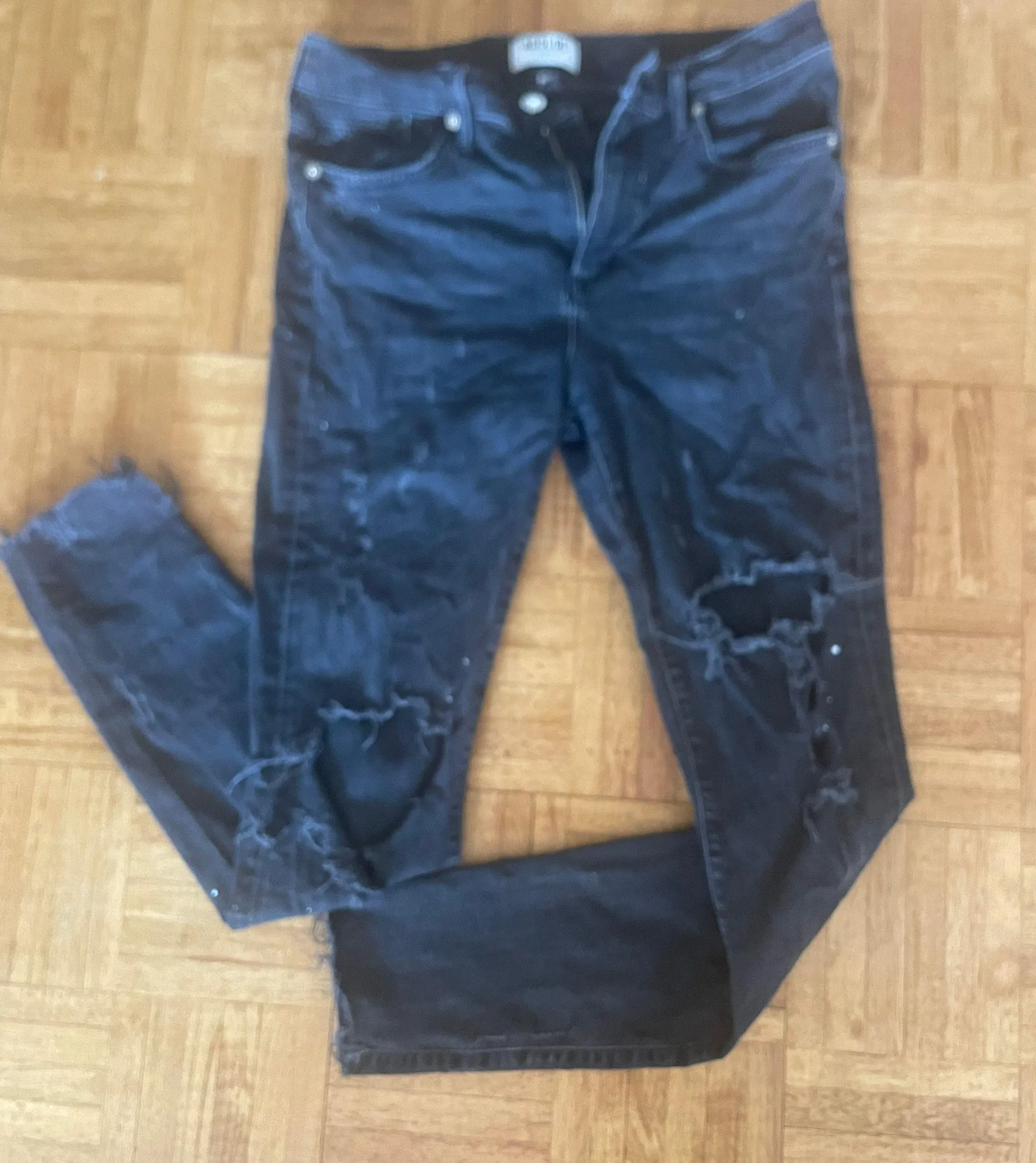 FEEL GOOD Distressed Jeans - Image 4