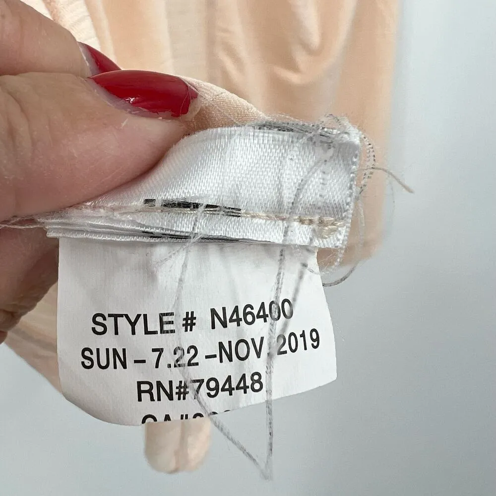 Marmot light blush pink women's pullover workout tank top N46400 size medium - Image 3