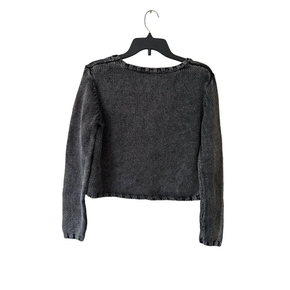 Newport News Gray Floral Embroidered Cropped Sweater S 3D Roses Missing One - Image 4